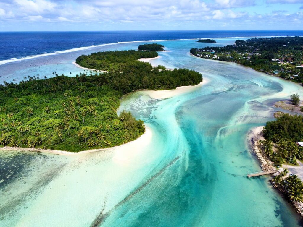 Muri Beach, Ngatangiia, Cook Islands